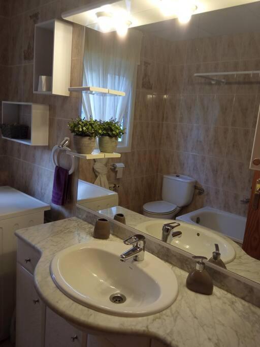 Apartamento-Casa Turistica L'Espigol Sant Llorenç de Morunys Esterno foto